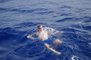 Newport Bermuda Race crew swims Gulf Stream