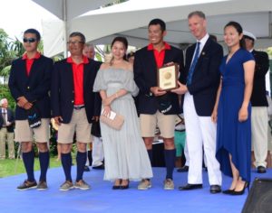 The visiting Chinese crew and their media team received a special recognition at the prize ceremony. Talbot Wilson/PPL