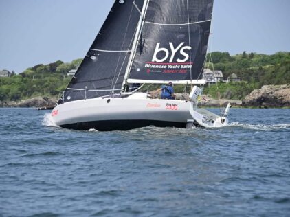 Fearless Sailing Bermuda 1 2 Grey sailboat sailing upwind